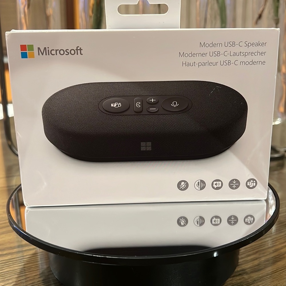New Never Opened Microsoft modern USB -C speaker.
